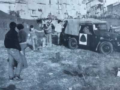 E purtroppo quegli insegnamenti furono subito messi in pratica. �Nel novembre del 1980 partecipammo ai soccorsi dovuti dal sisma dell'Irpinia - rammenta Vito -. Il giorno successivo alla scossa principale giungemmo a Balvano, in provincia di Potenza, dove cercammo di tirar fuori pi� superstiti possibili dalle macerie�